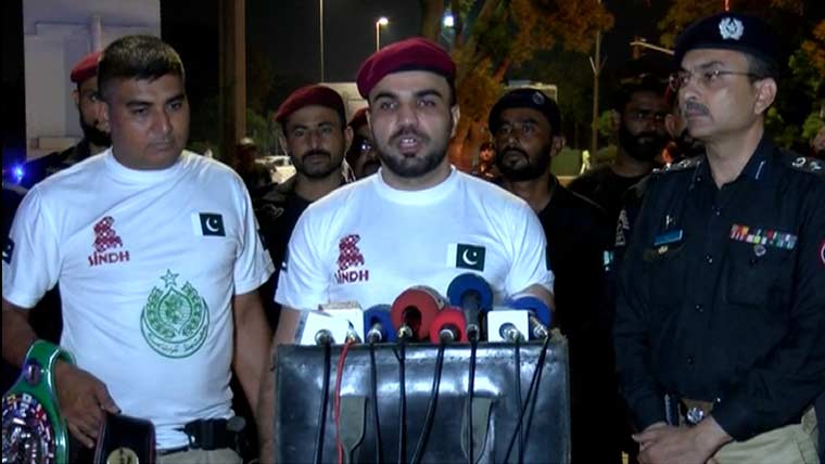 Sindh Police Commando