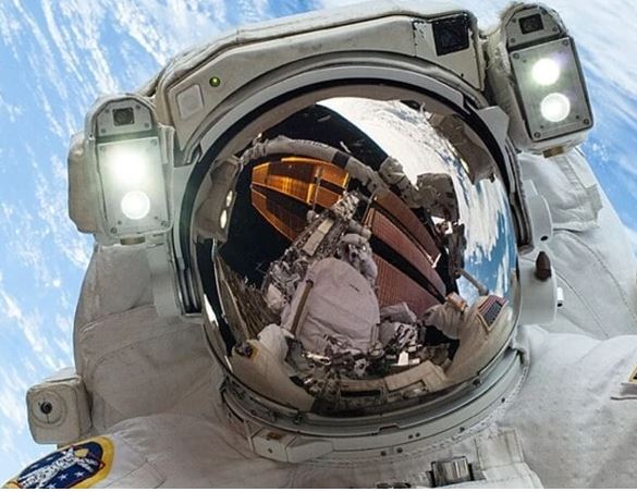 Astronauts Space