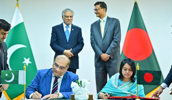 Pakistan, Bangladesh